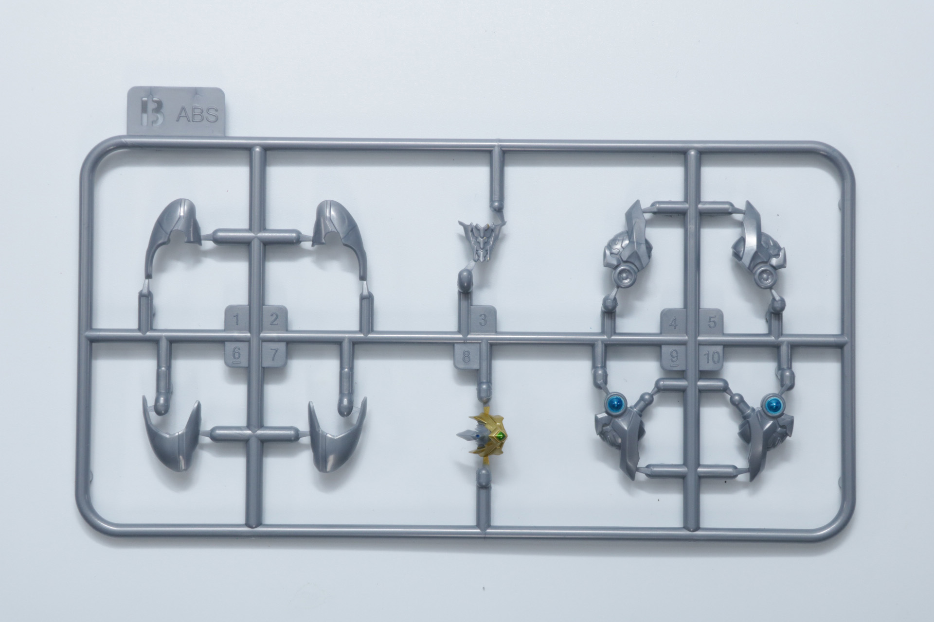 Aパーツ、Bパーツ