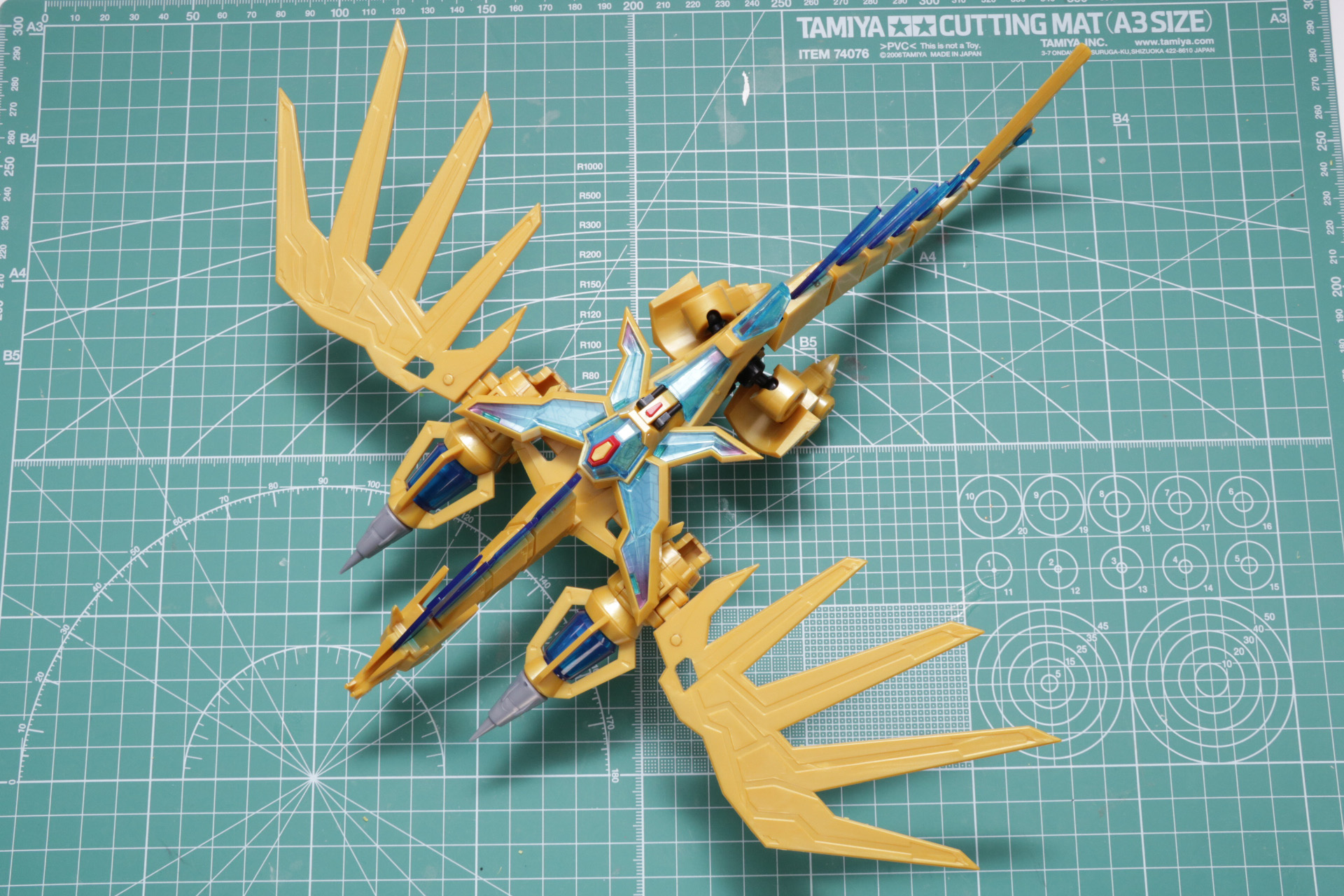 「MODEROID ビッグゴルドバーン」シールなし