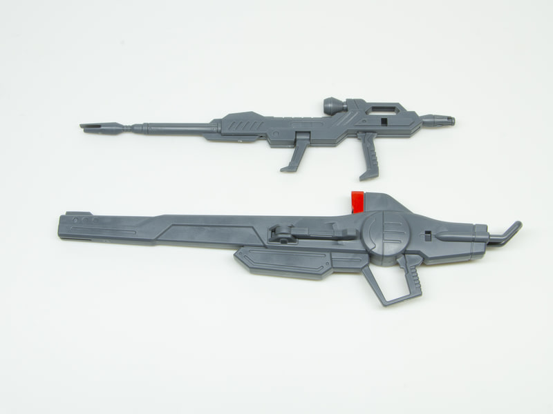 ビームライフルとレールガンが完成