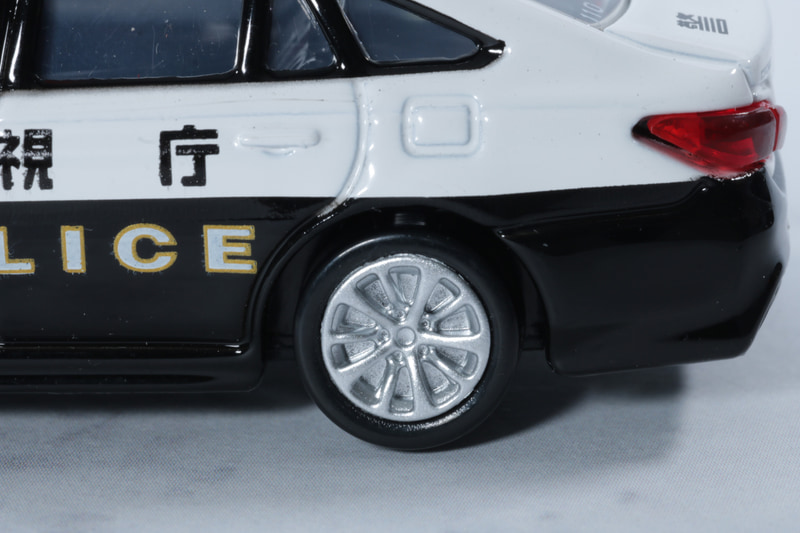 厳ついホイールデザイン