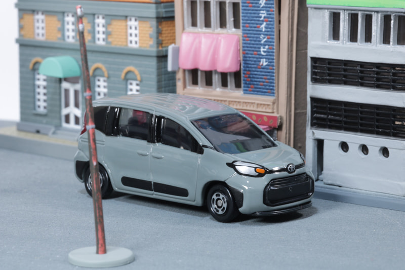 街の中を走る「シエンタ」