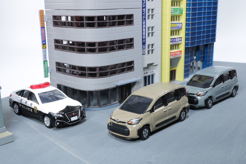 狭い道にはご注意