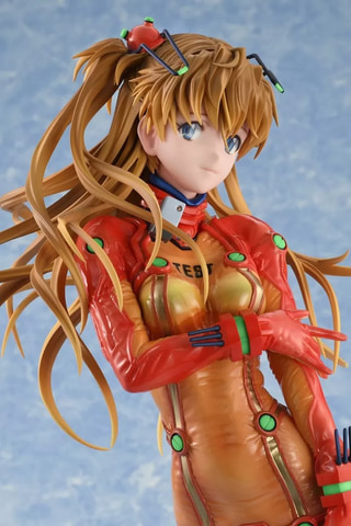 ヱヴァンゲリヲン新劇場版：破」よりアスカをプラグスーツ姿で