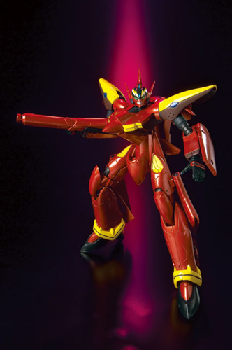 2010年に発売された「VF HI-METAL VF-19改 ファイヤーバルキリー」。今回の商品はこちらでは無く完全新規設計の商品となる