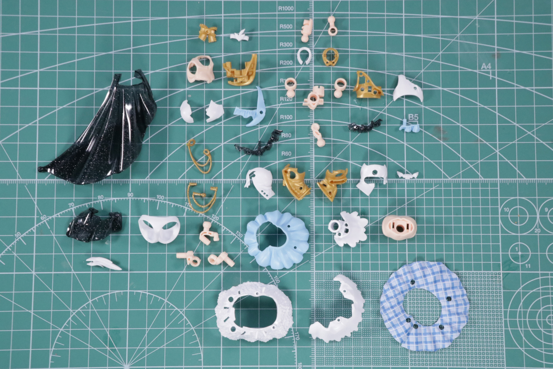 「30MS 櫻木真乃」同様に細かなパーツ分けとディテールによって、きらめくようなアイドル衣装を表現