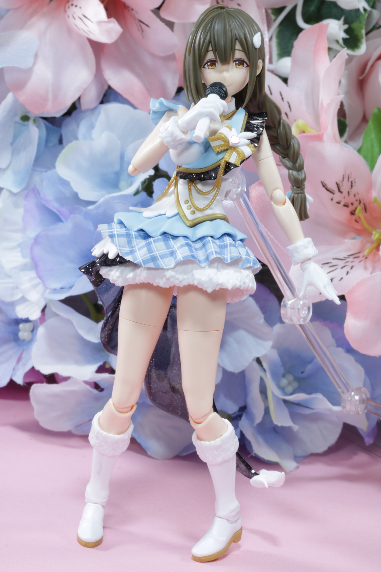 「30MS オプションヘアスタイル&フェイスパーツ 桑山千雪」と「30MS オプションボディパーツ ビヨンドザブルースカイ2[カラーA]」
