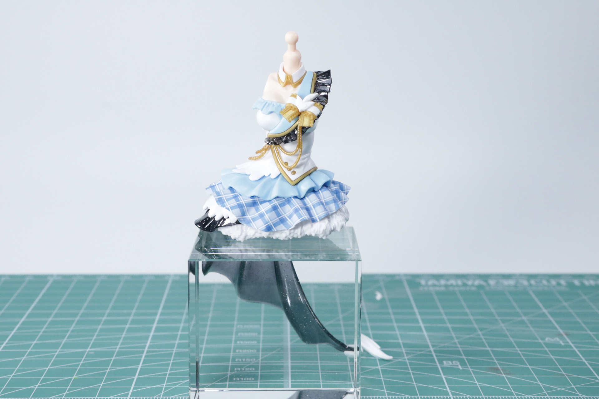 「30MS 櫻木真乃」同様に細かなパーツ分けとディテールによって、きらめくようなアイドル衣装を表現