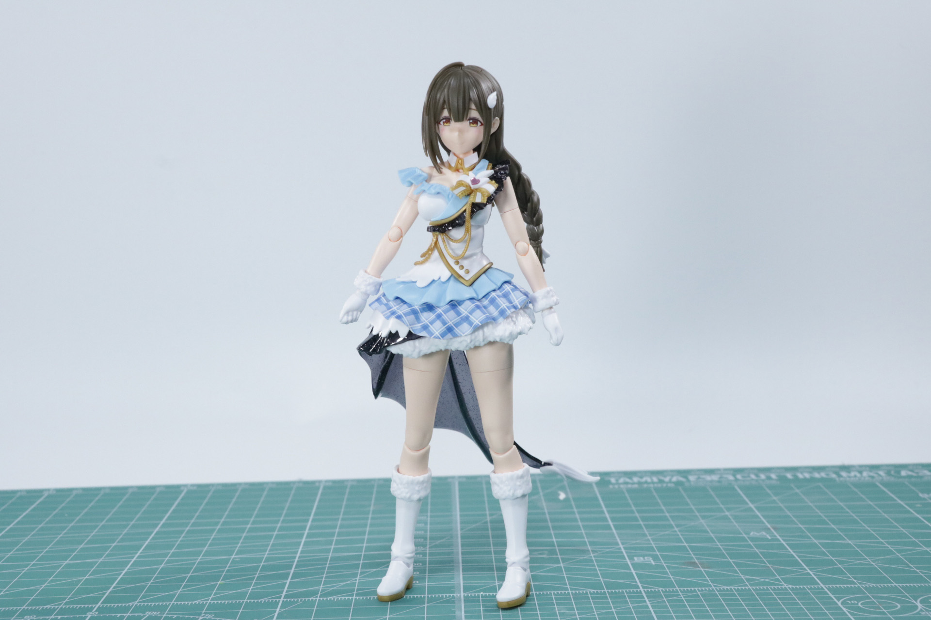 「30MS オプションボディパーツ ビヨンドザブルースカイ2[カラーA]」と合わせて完成