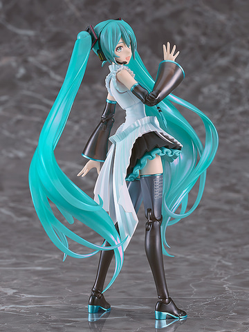 プラモデル「PLAMATEA 初音ミク Happy 16th Birthday Ver.」が9月に