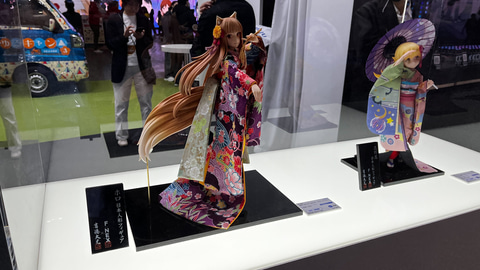 狼と香辛料」のホロが日本人形に！ ぬーどるストッパーでも登場