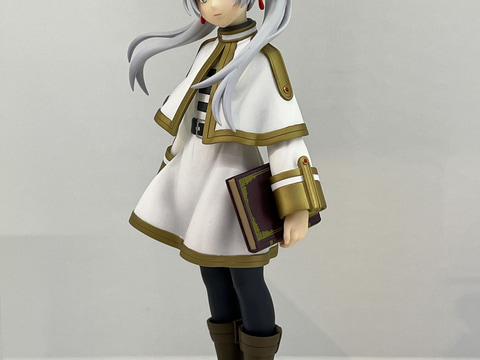 原作を感じさせる透明感！ グッスマ、フリーレンのフィギュアを出展