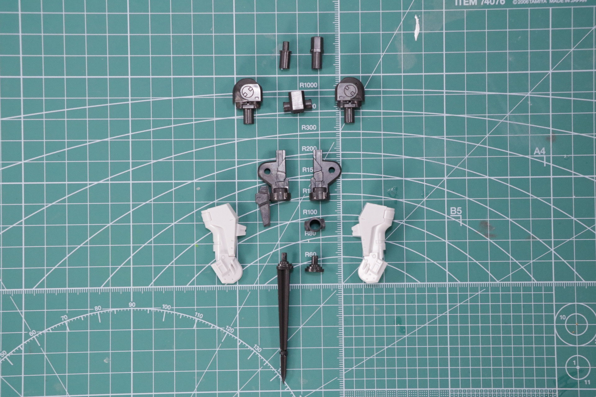 センサーホーンの組み立て