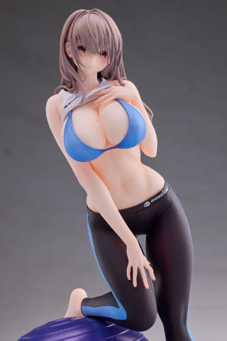 絵師・丸新氏のオリジナルキャラクター「トレーニング女子 葵」が