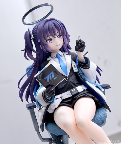 ブルアカ」ユウカが椅子に座るキュートな姿がフィギュア化。3月26日昼