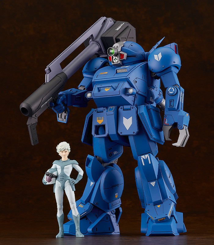 強力なパーフェクトソルジャー専用ATとして強いインパクトをもたらしたストライクドッグ。ラビドリードッグはこの機体の発展型となる。手前の人物はキリコの前に何度も立ちはだかるライバル、パーフェクトソルジャー・イプシロン。画像は1月にマックスファクトリーから発売されたプラモデル「PLAMAX SV-01 1/24 Scale X・ATH-02 ストライクドッグ」