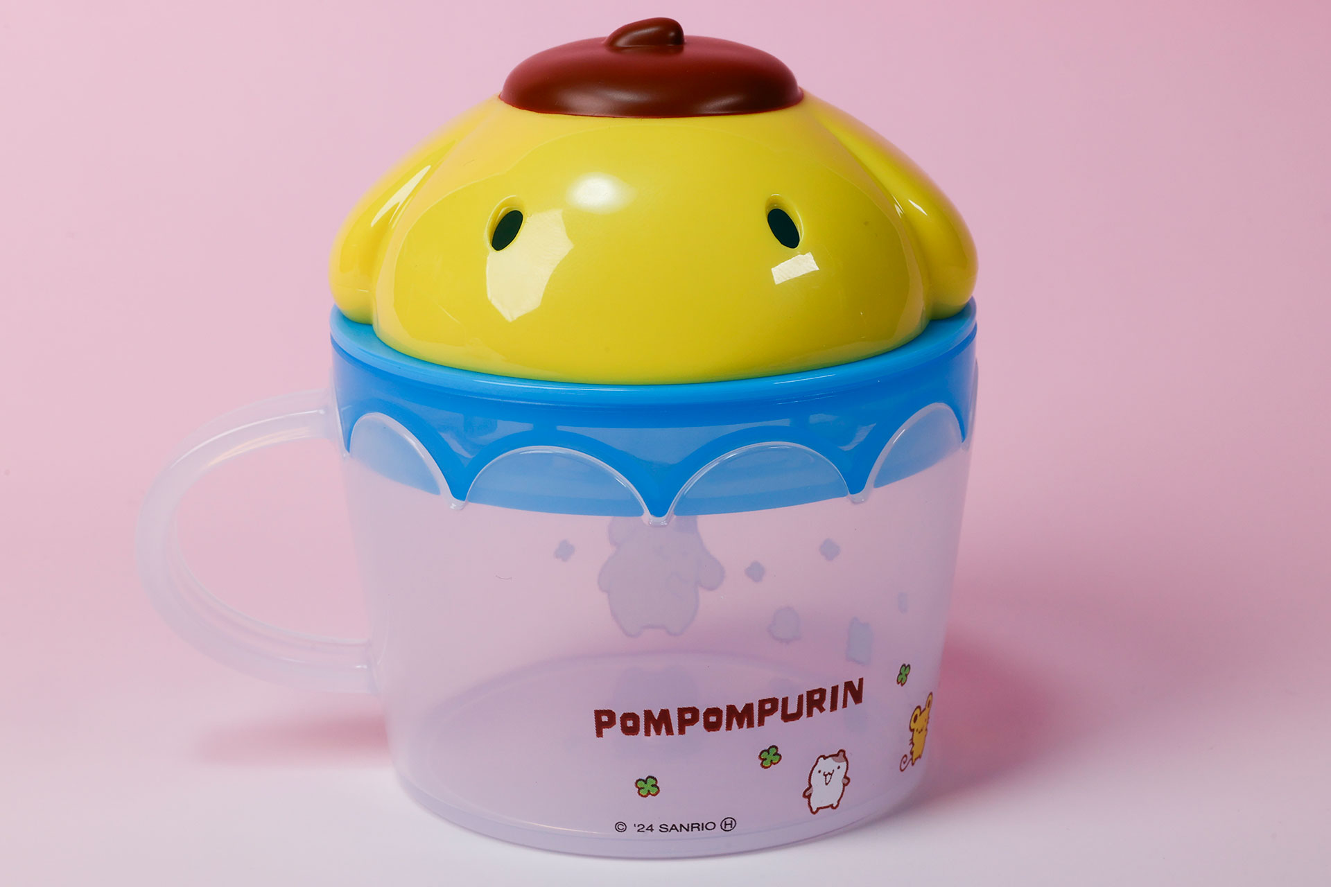 どこから見てもかわいらしく見えるのは、サンリオキャラクターズのグッズならではだ