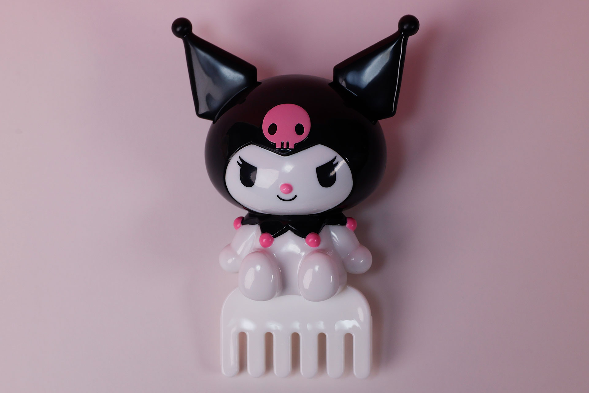 ヘアコーム部分の表側