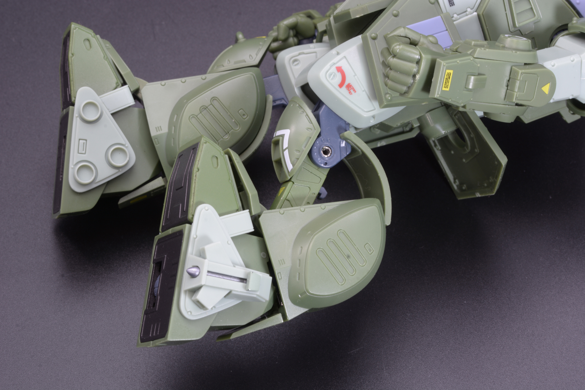 パイロットが乗り降りしやすい降着ポーズ