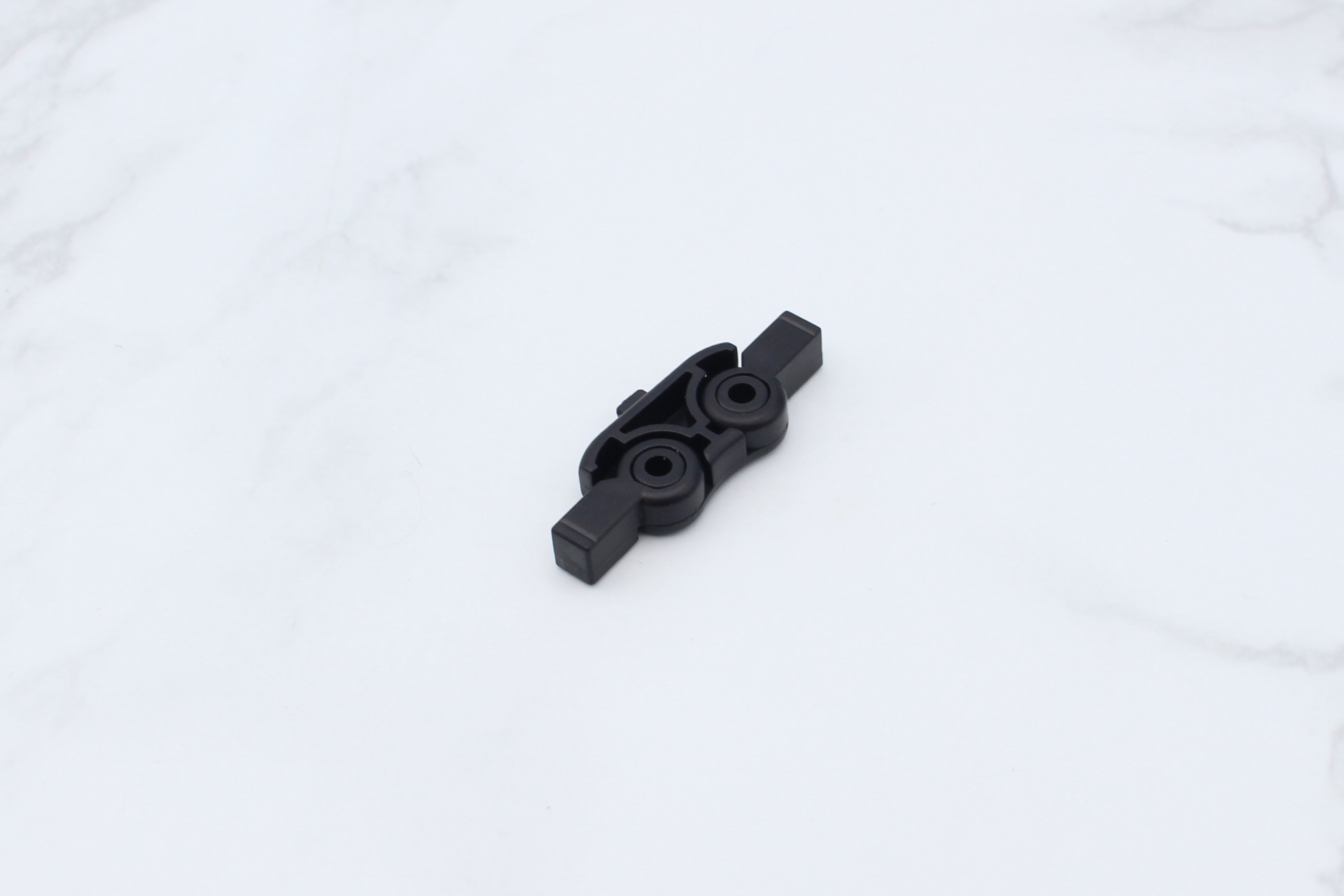 膝関節を組み立て