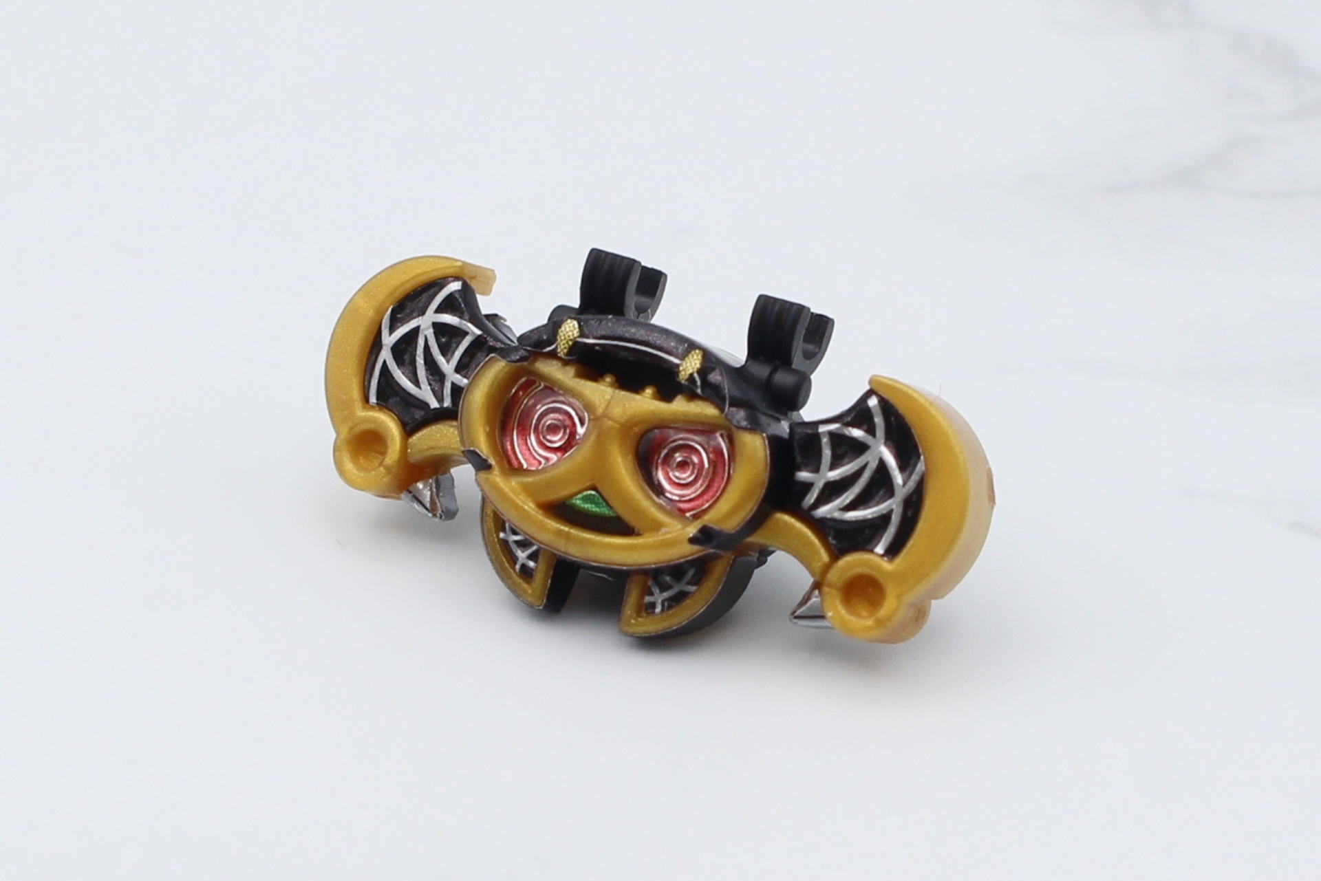 組み立ててキバットが完成