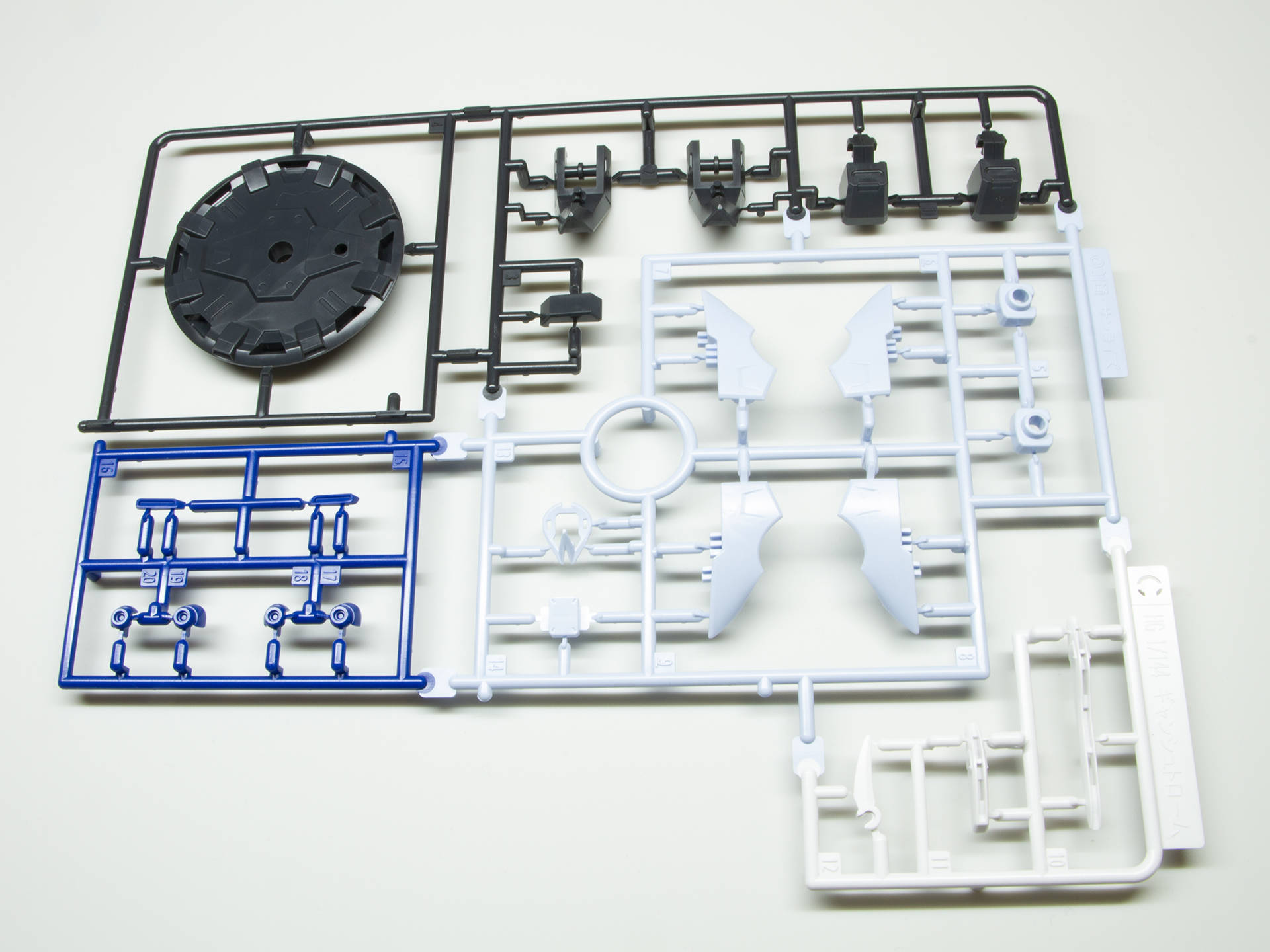 Cランナー。こちらも武装を構成するもの