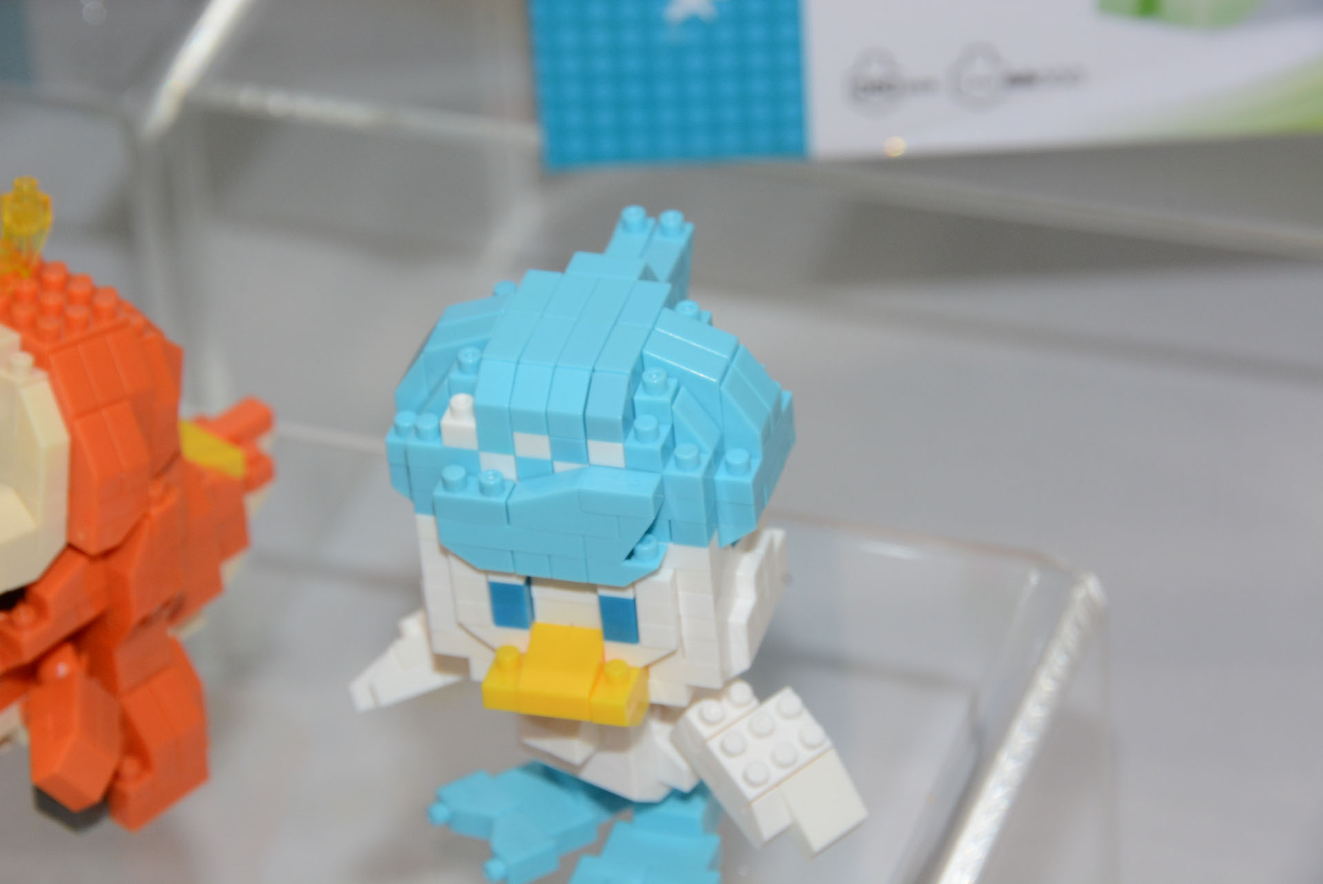 クワッスの丸みのある頭部を専用パーツで表現