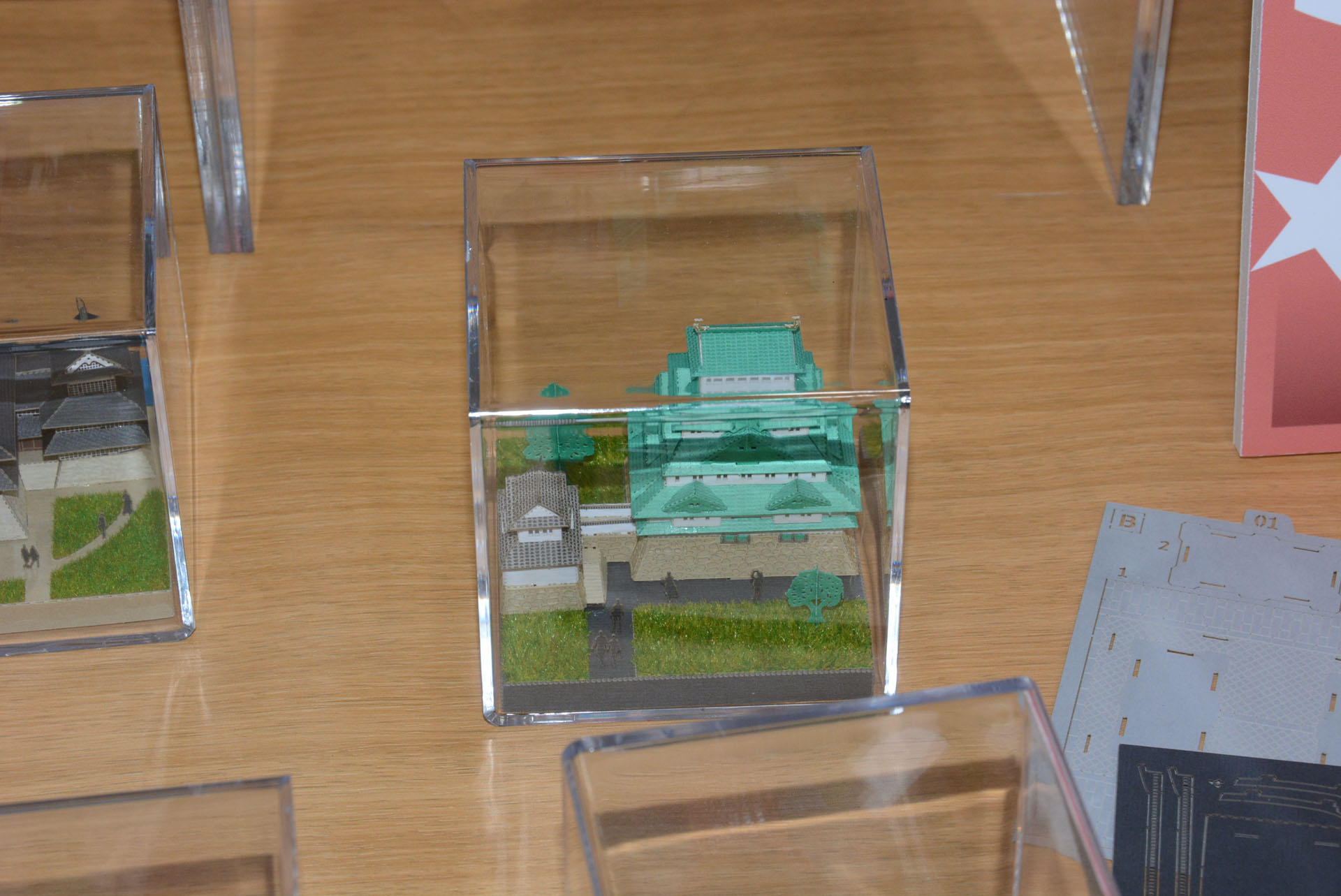 金のしゃちほこも表現している「名古屋城」」