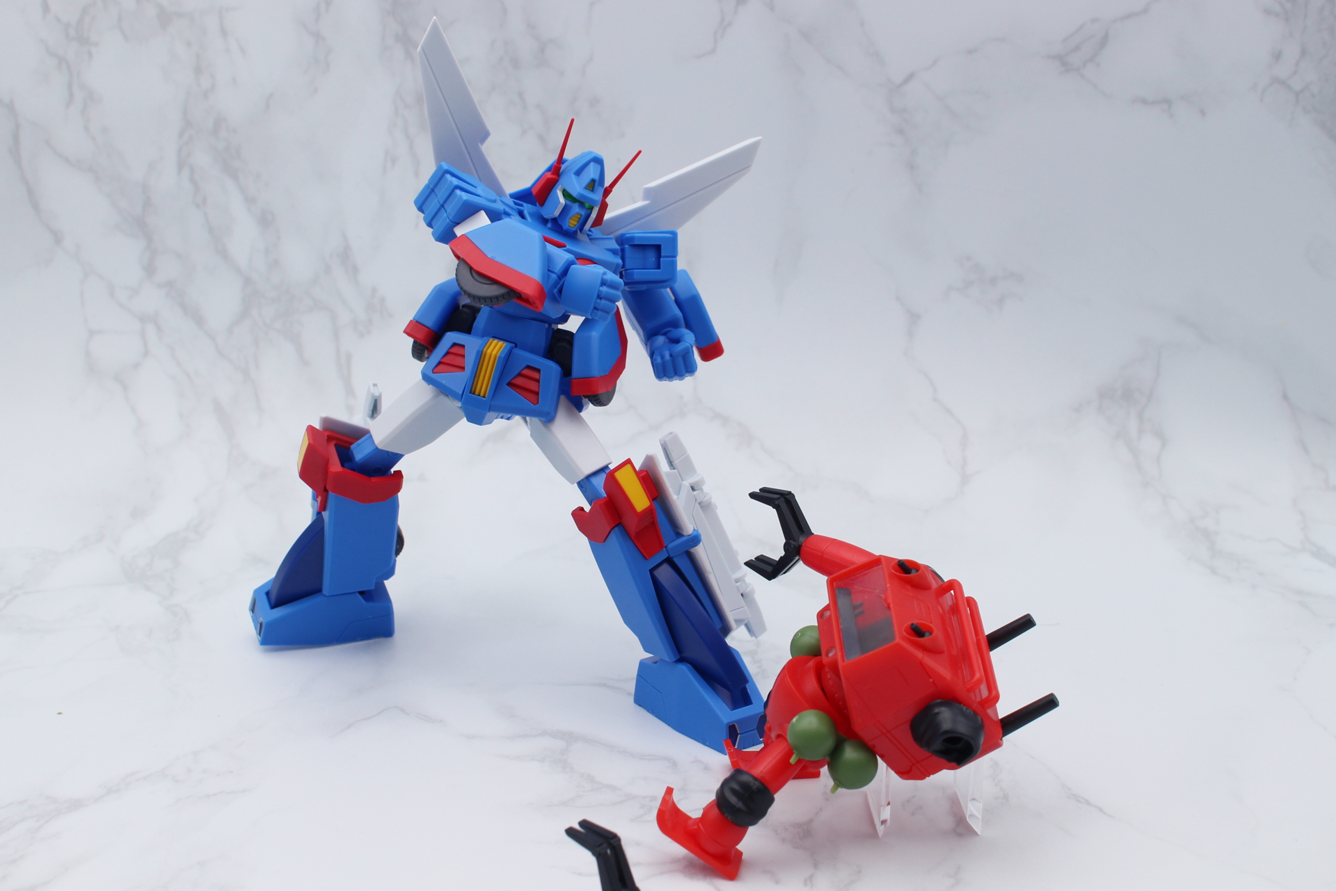 スーパーミニプラのクラブタイプと組み合わせて1話のシーンを再現してみた。相手がいるとアクションが生える