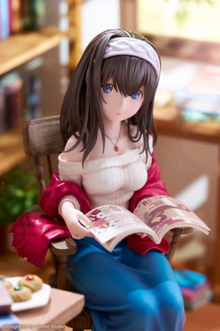 デレマス」よりフィギュア「鷺沢文香-off stage-」本日発売 - HOBBY Watch