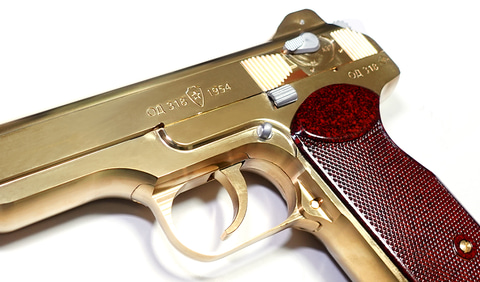 専用帽章をプレゼント！ A!CTION、モデルガン「スチェッキン」の