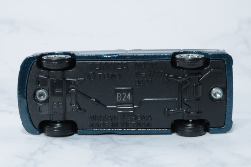 裏側にはシャフト造形が再現されている