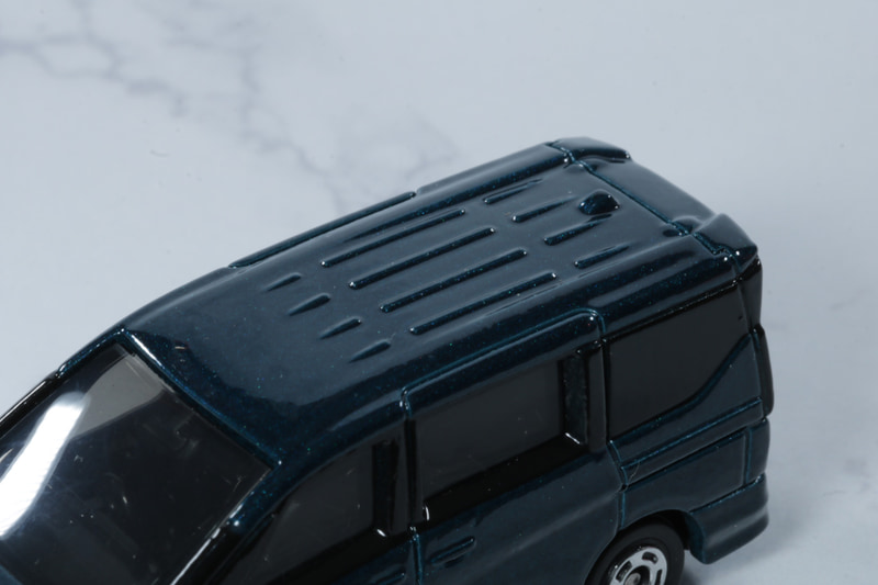 ルーフも細かく造形されている