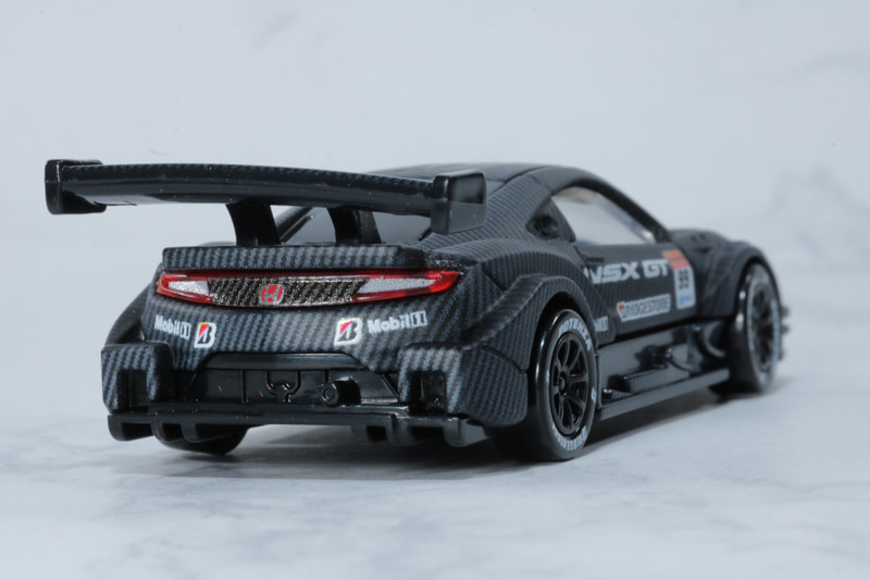 左右ドアの開閉アクションを搭載