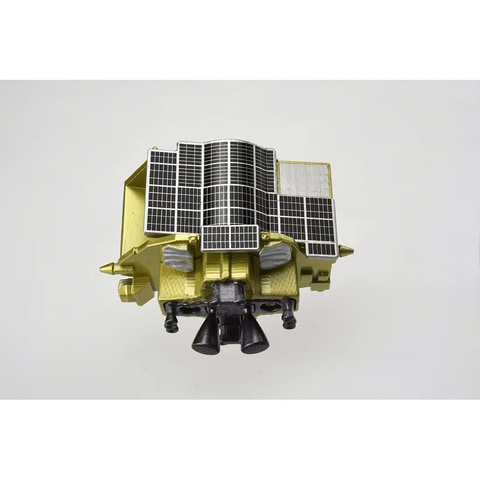 SORA-Q」と「SLIM」がトミカで受注生産決定！ 月面着陸1周年の2025年1