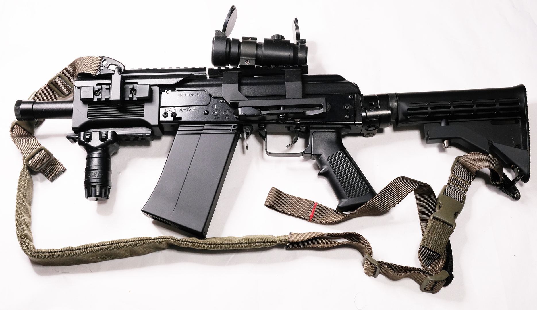 「AK74用サイドロックマウントレイル」「サイガ-12K スペアマガジン」「クイックアジャスト・ツーポイントスリング レンジャー・グリーン」「レイルスリングアダプター」