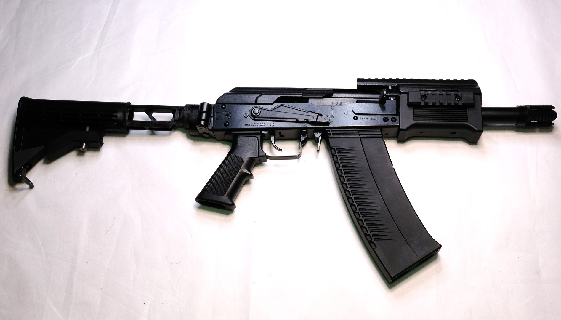 外観は東京マルイオリジナルデザイン