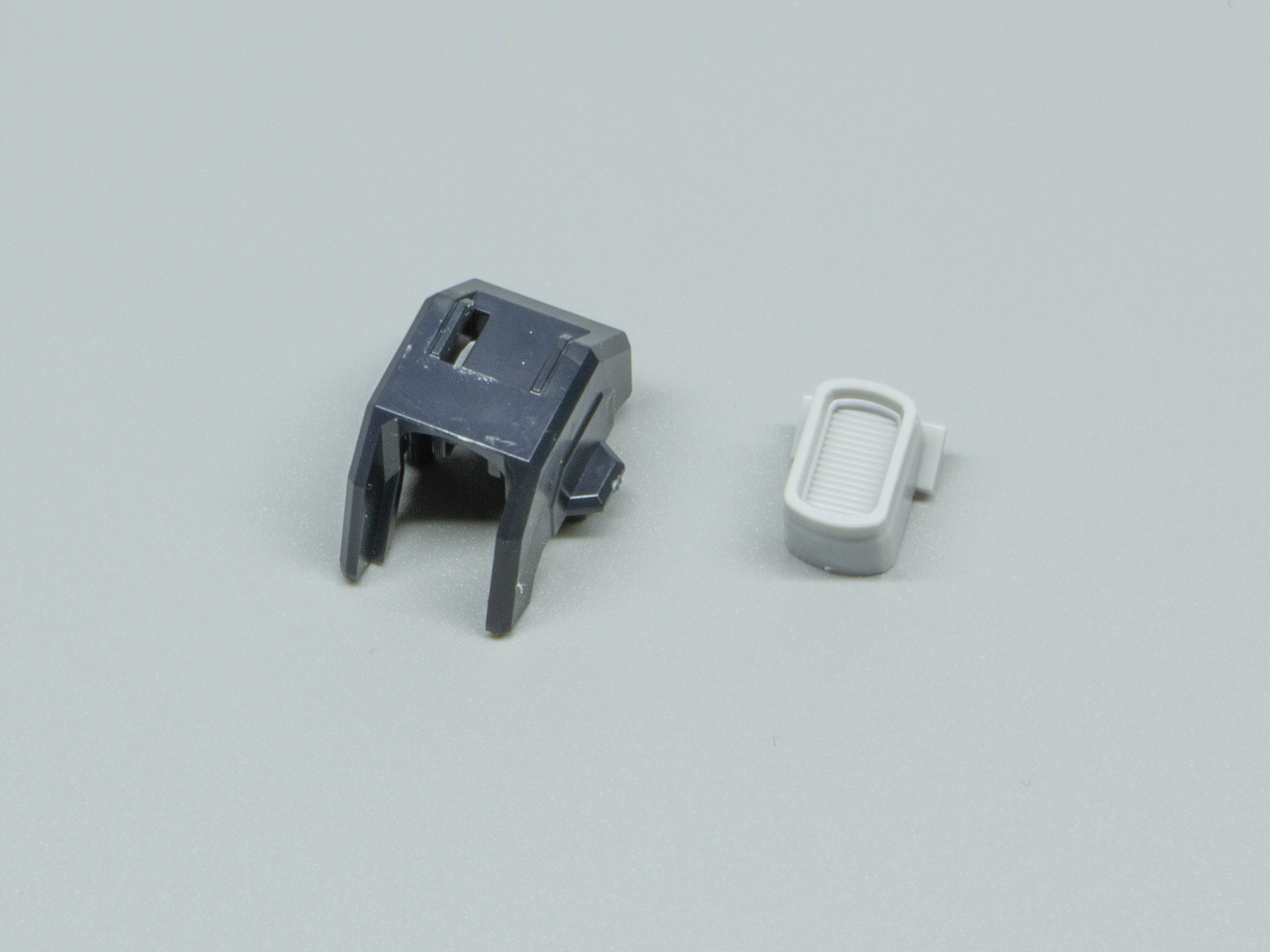 「ストライクフリーダムガンダム弐式」部分に取り付けるバックパックは簡単なもの