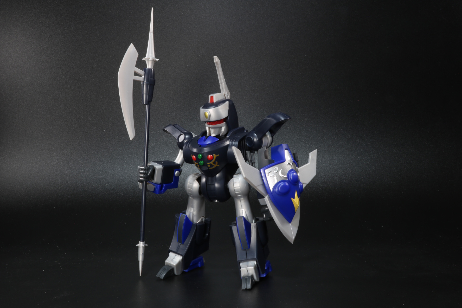 ダ・サイダーが駆る守護騎士「クイーンサイダロン」