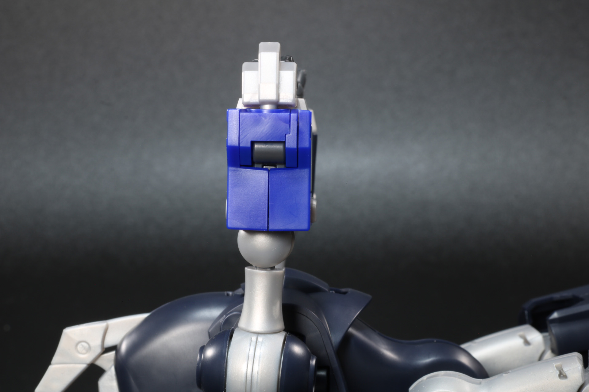 前腕部を反転させる