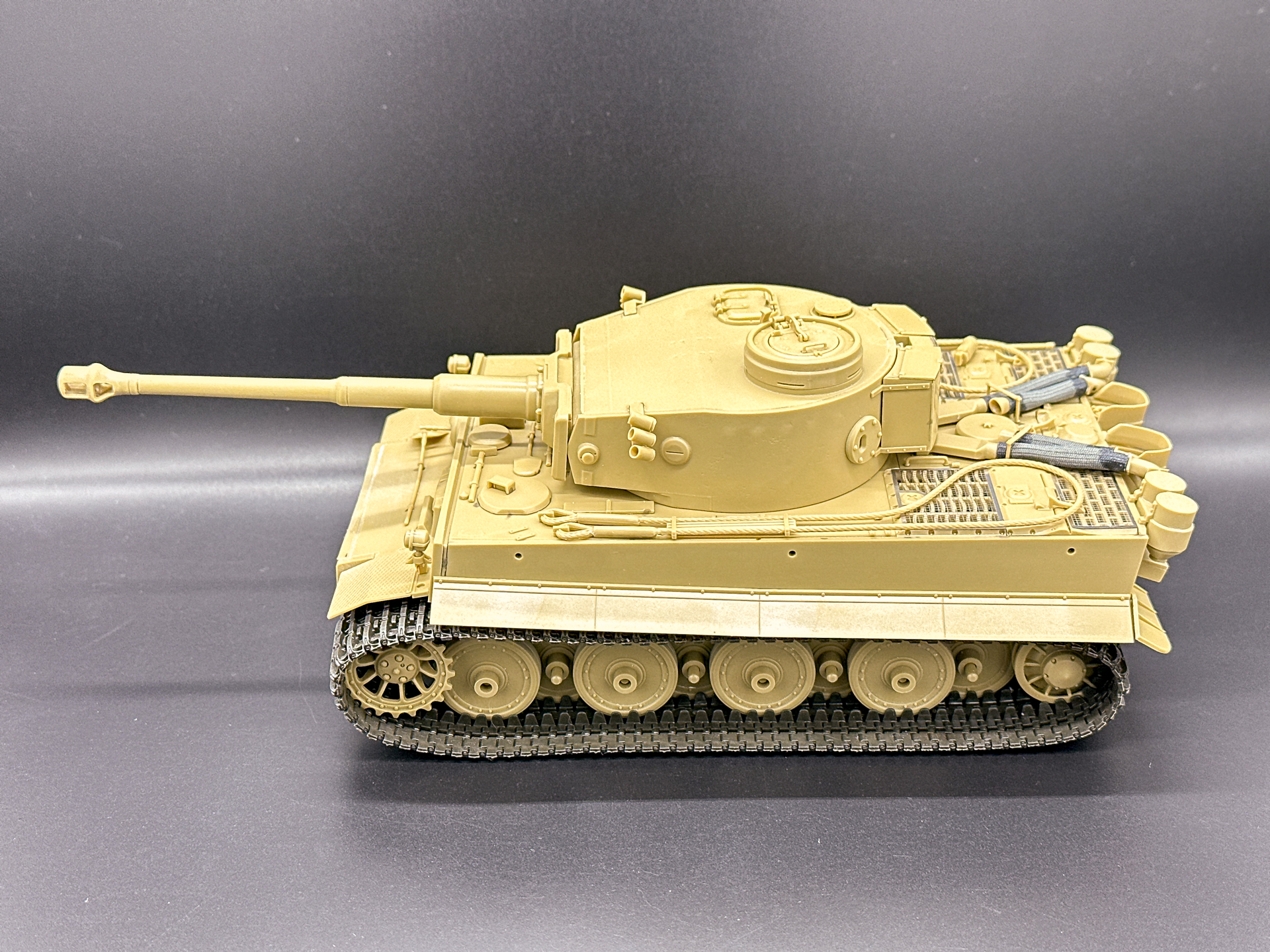 側面（塗装前）