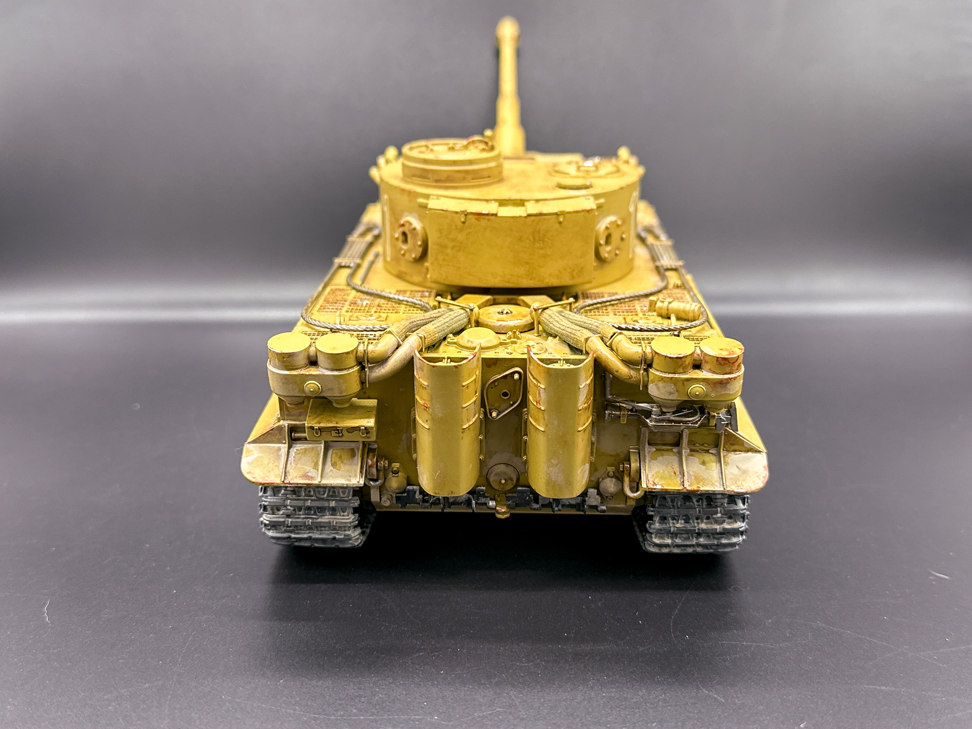 背面（塗装後）