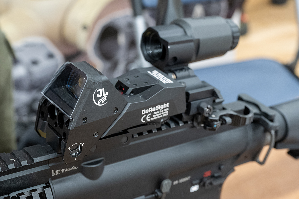 VEMAのドットサイト「DoRaSight（ドラサイト）」