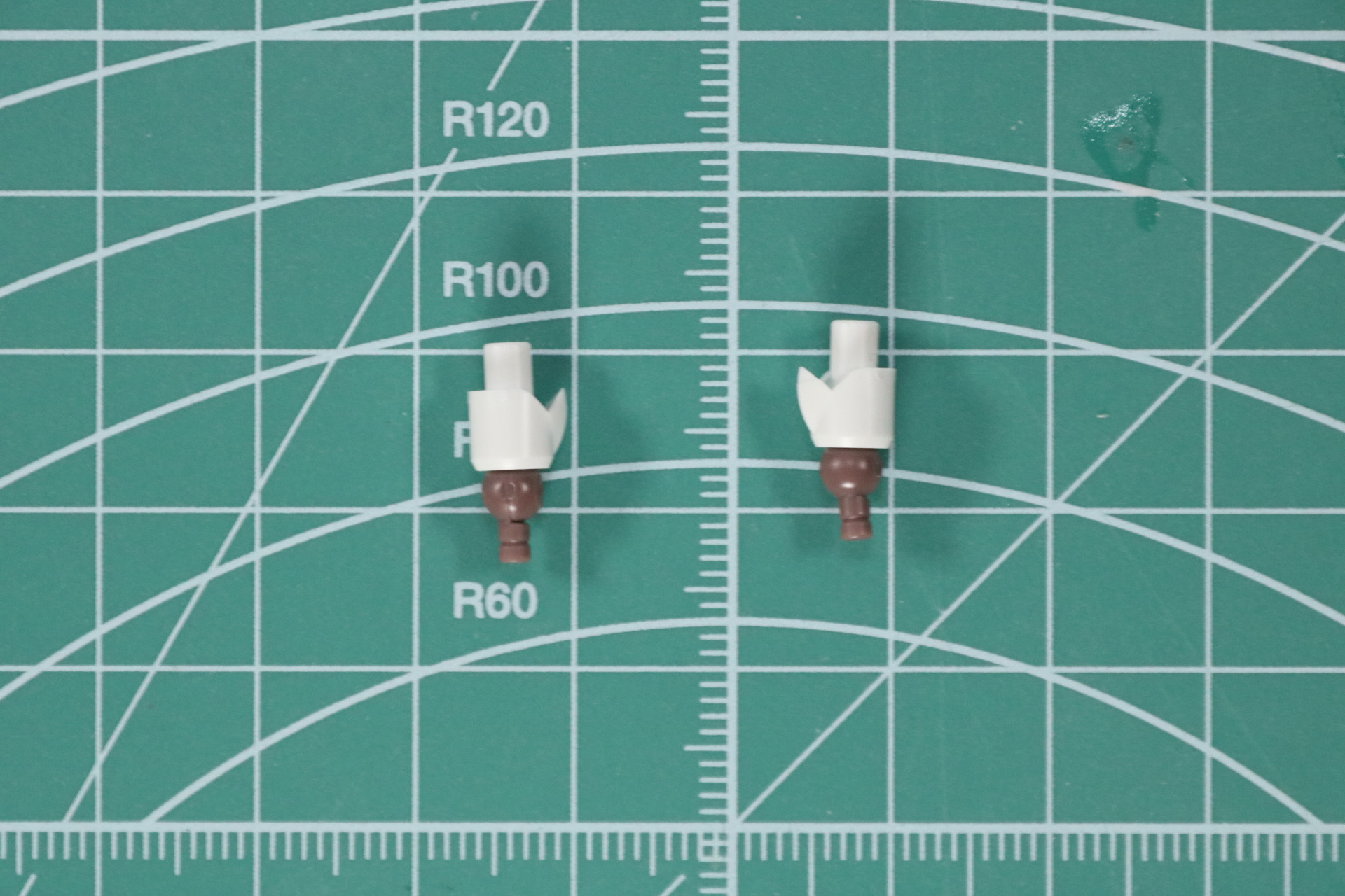 通常のリストジョイントは本体に合わせたパーツと合わせる