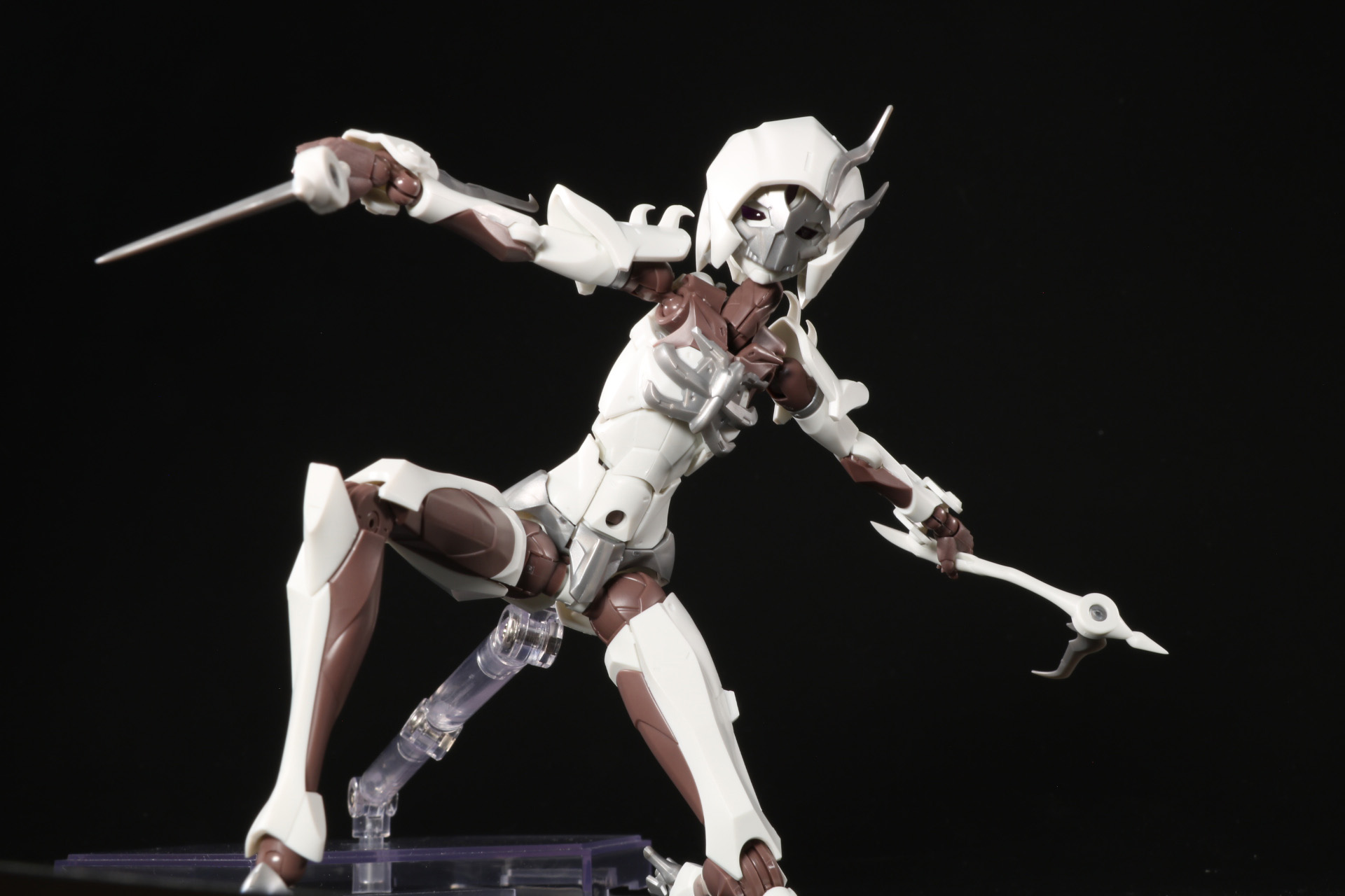 アクロバティックな動きも決まる