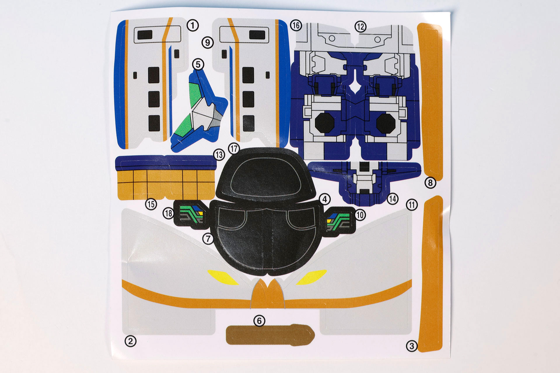 こちらはおもにシンカリオンに貼るシールだ