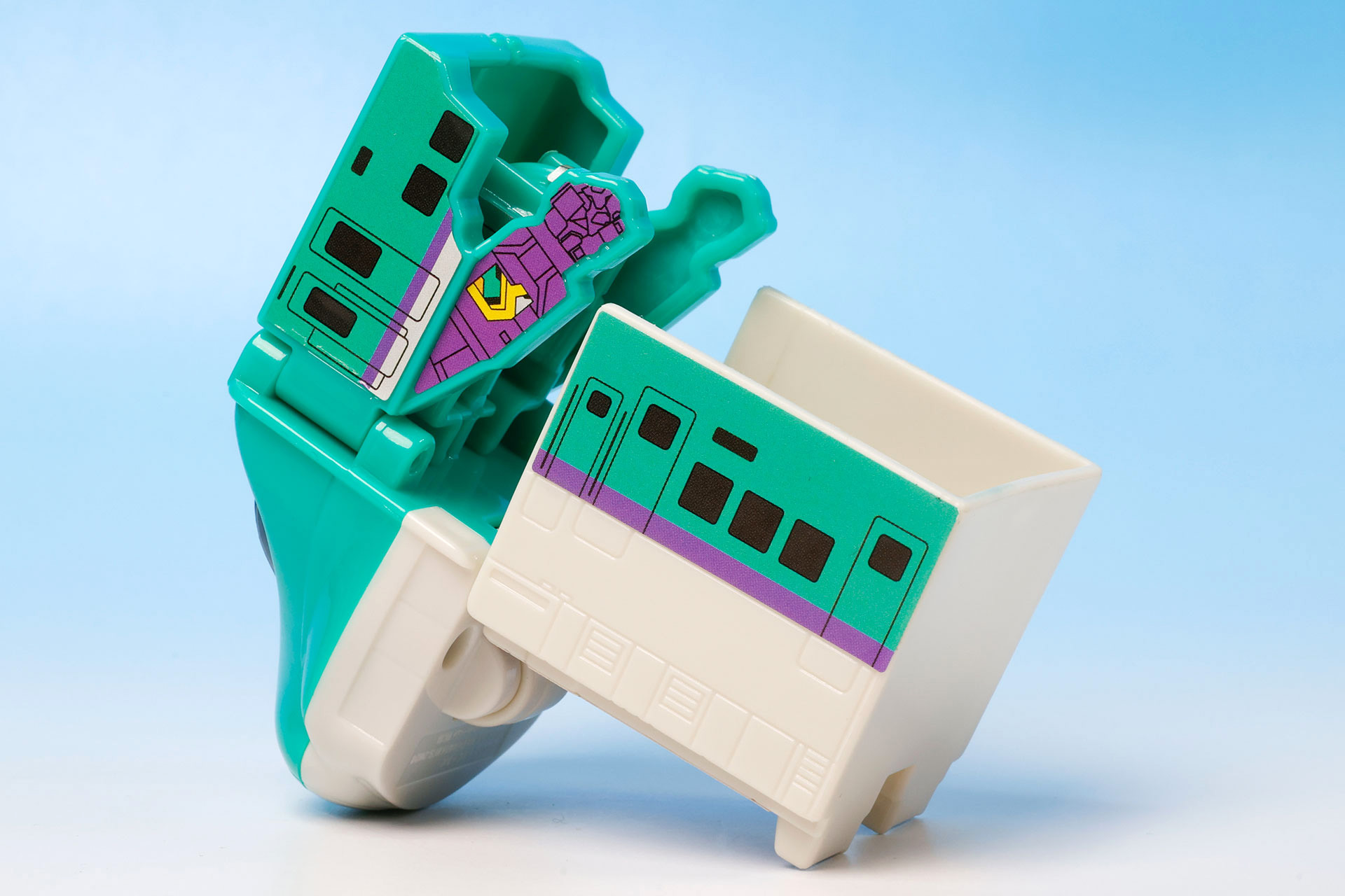 腕と頭部を折りたたもう