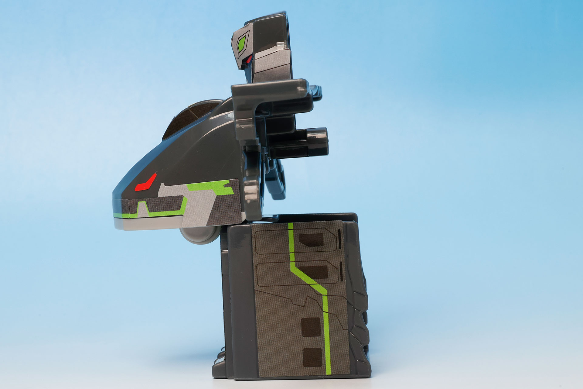 横から見てもカッコイイ