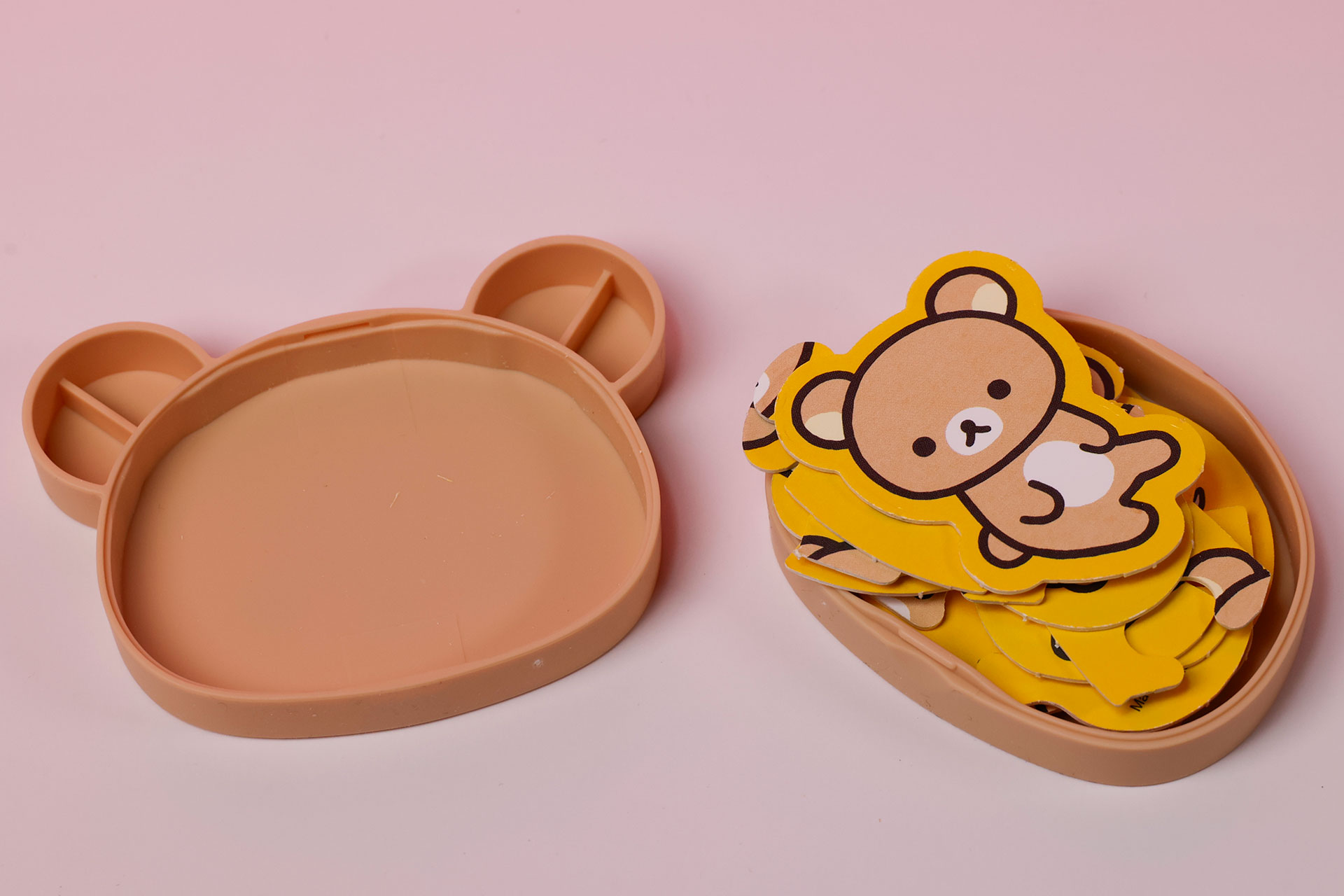 ケースを開けたところ