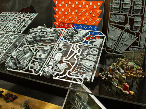 一般公開日の「ウォーハンマー」ゲームズワークショップブースから