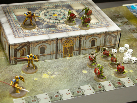 一般公開日の「ウォーハンマー」ゲームズワークショップブースから